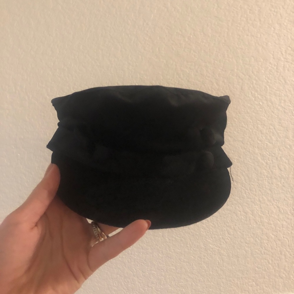 Velvet Newsboy Cap